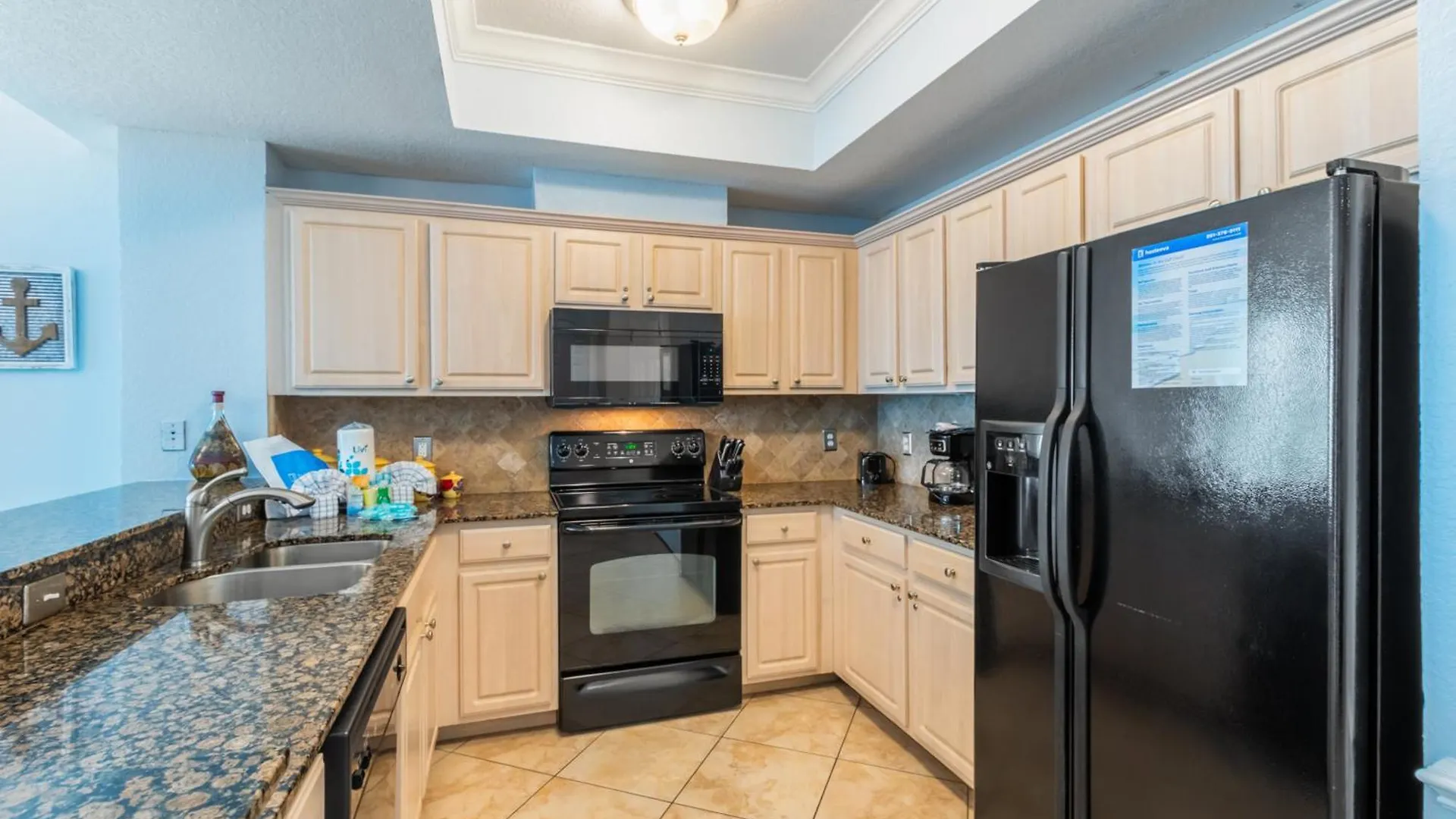 Crystal Shores West Unit 208 *