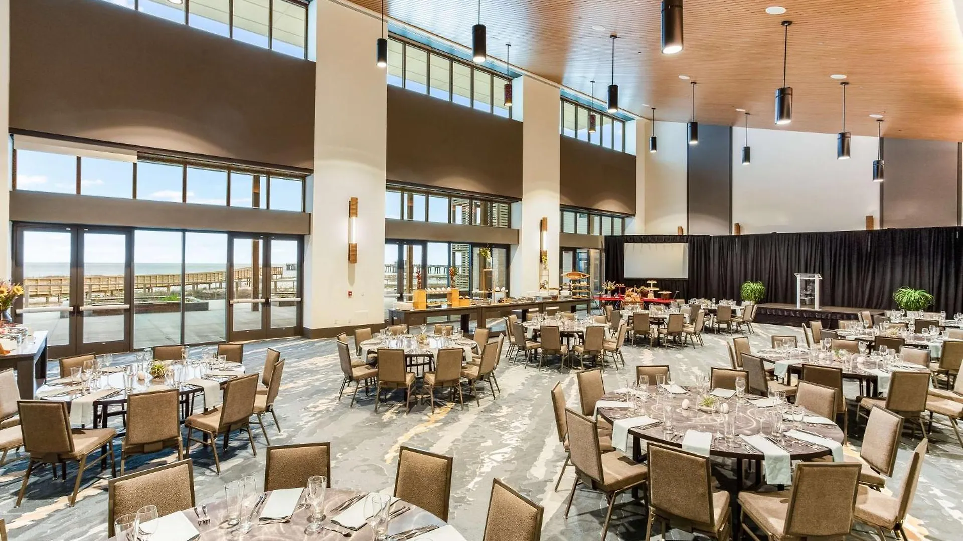 The At Gulf State Park, A Hilton Rezort 4*