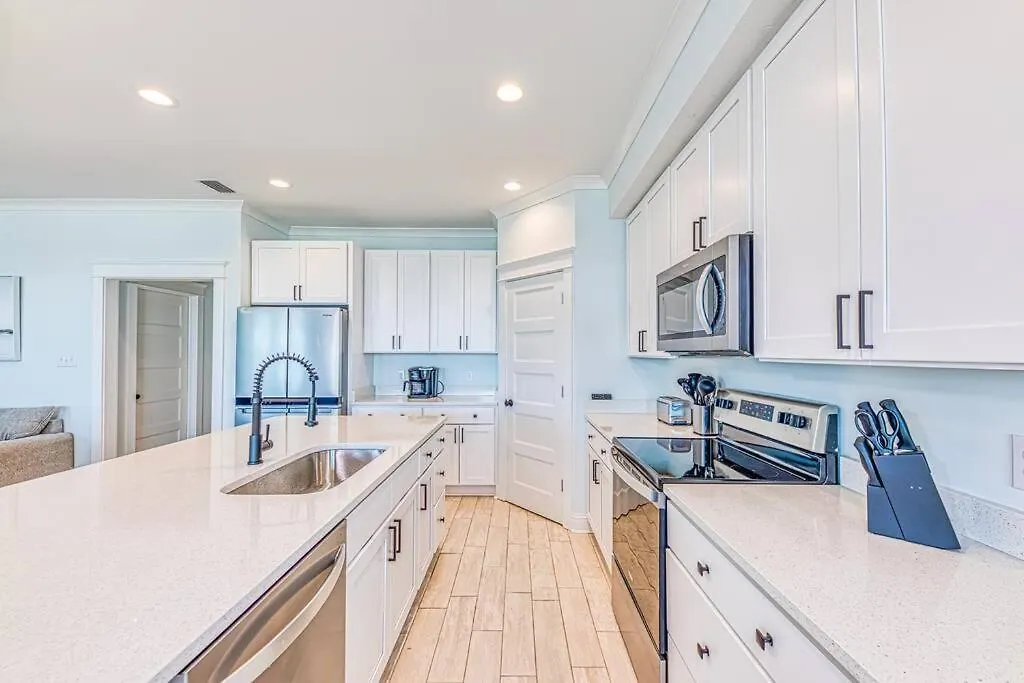 Holiday home The Fox- Sleeps 26- Walk To The Beach! Gulf Shores
