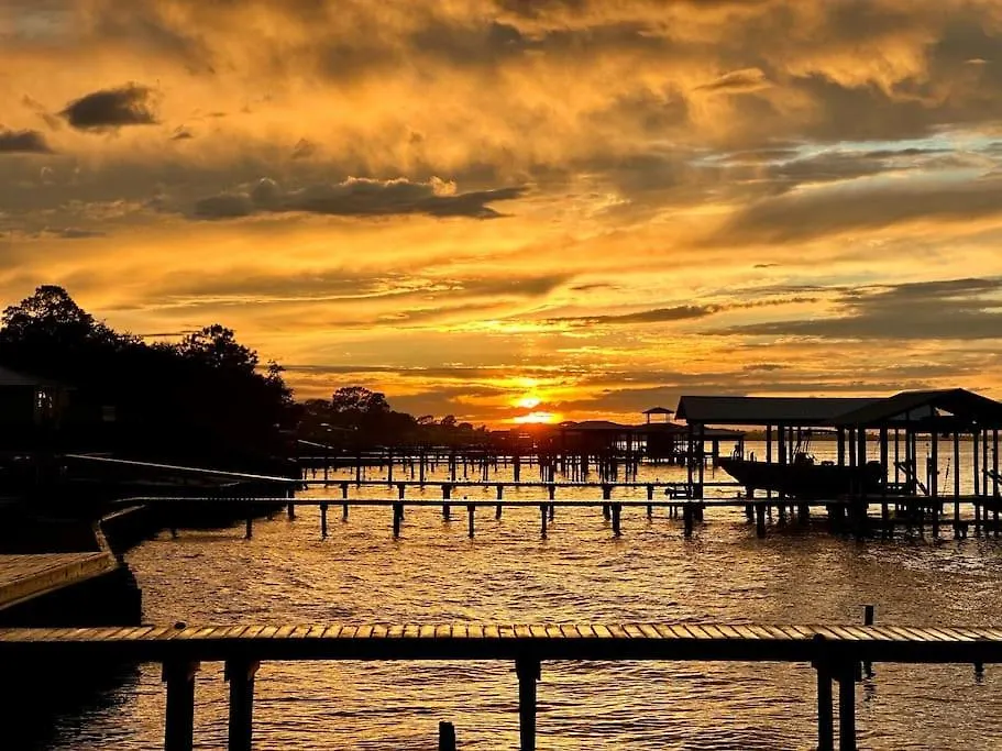 Private Pool/pier - Beautiful Bayfront Property! Holiday home Gulf Shores