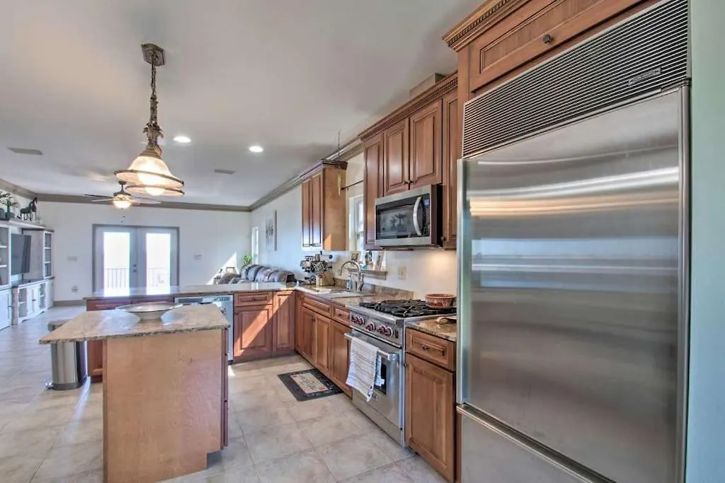 Private Pool/pier - Beautiful Bayfront Property! * Gulf Shores