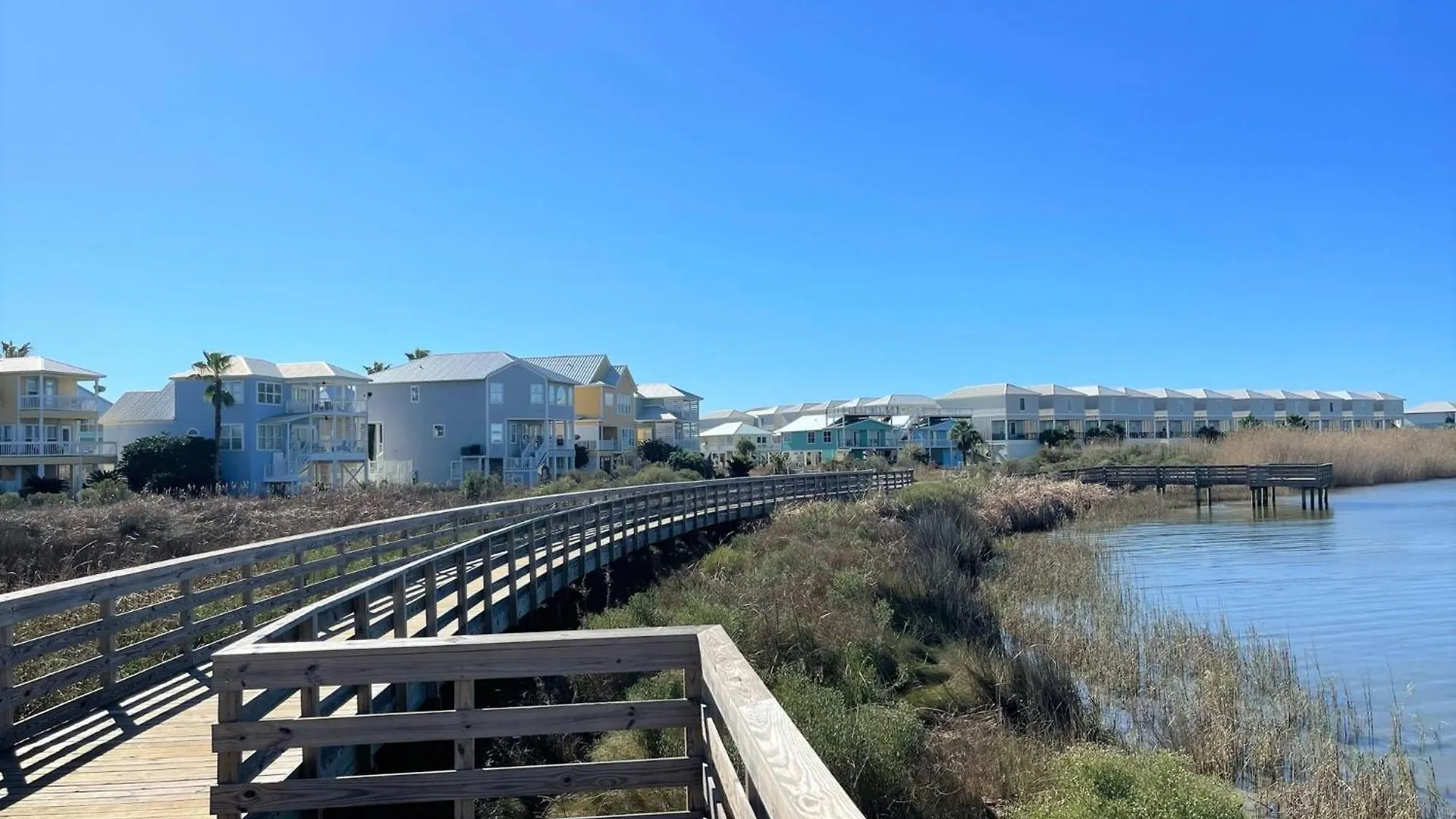 Compass Point 103 Holiday home