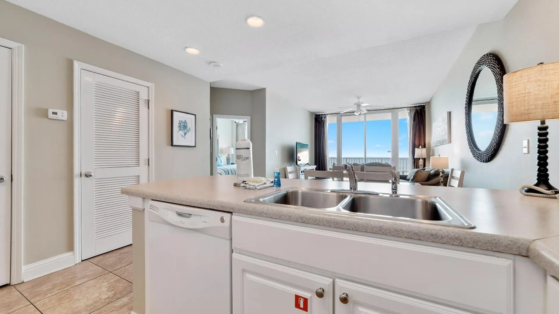 Lighthouse 305 Gulf Shores