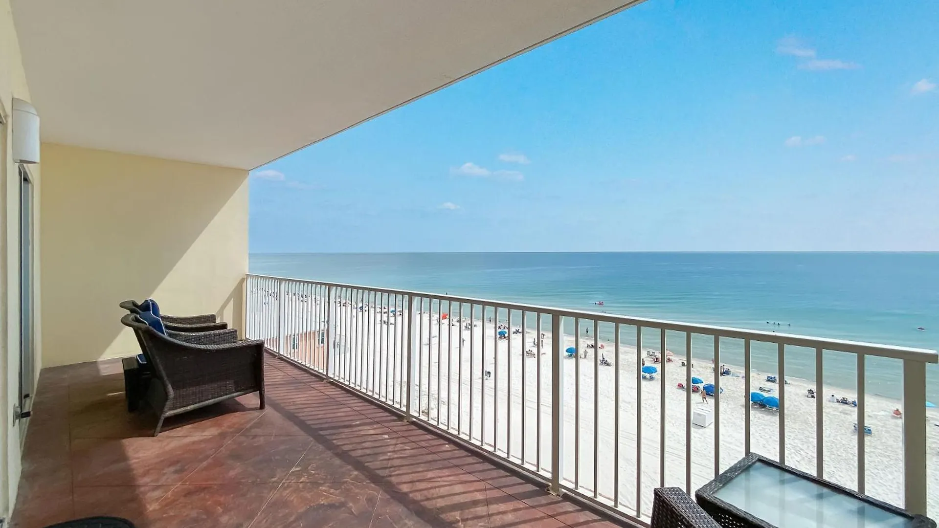 Holiday home Crystal Shores 603 *