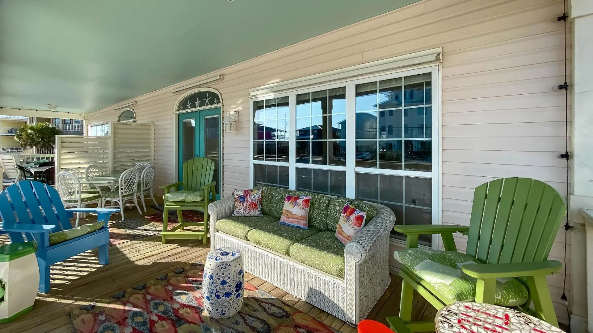 My Friend's Place East * Gulf Shores