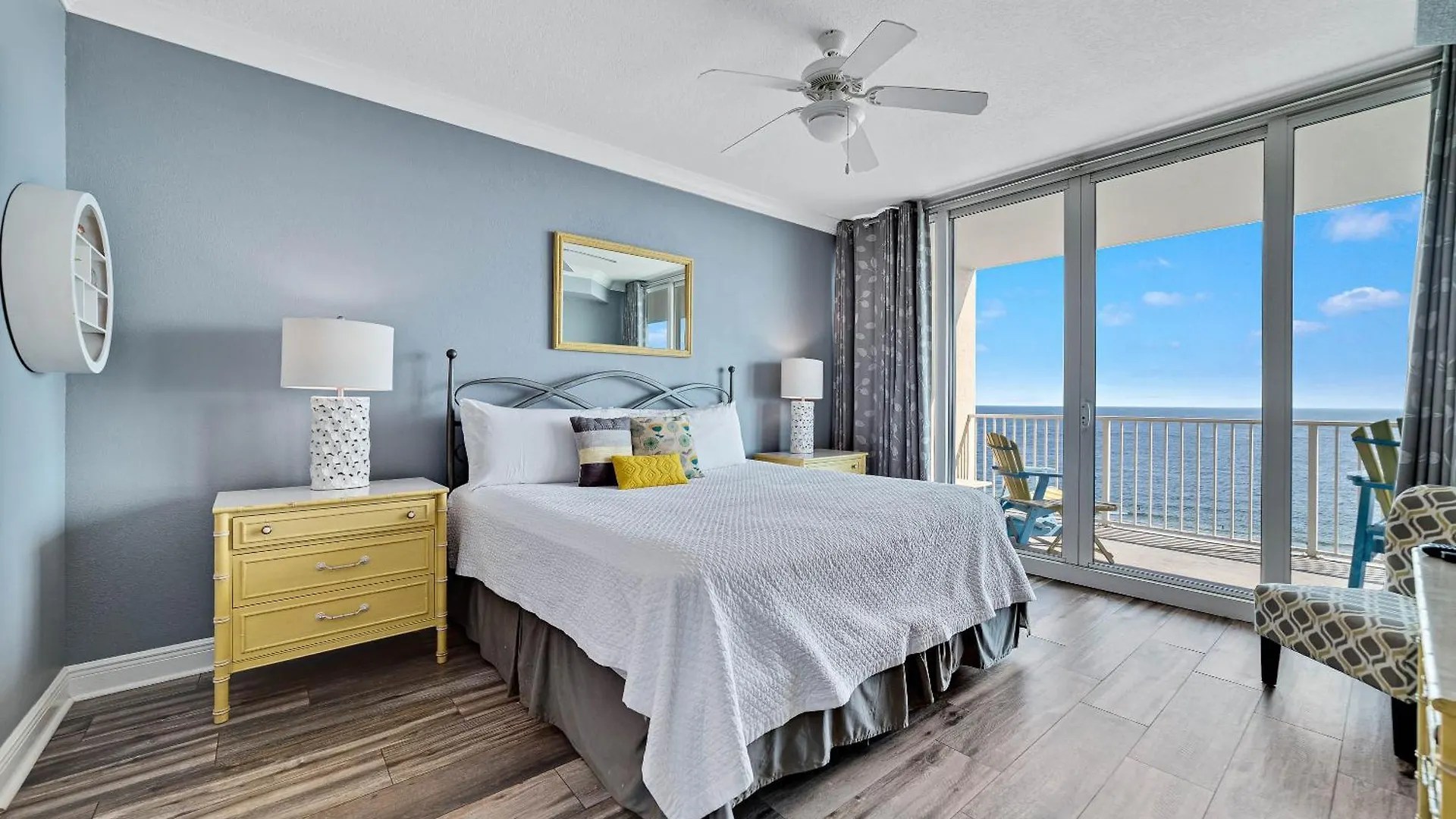 San Carlos 706 * Gulf Shores