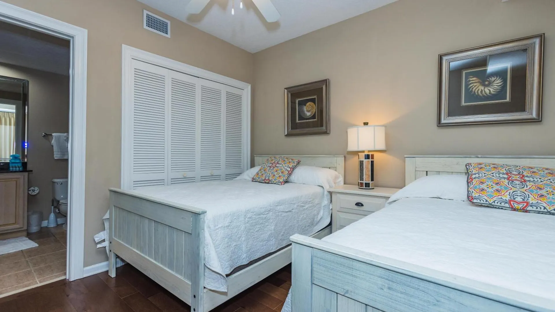 The Colonnades 802 Holiday home Gulf Shores