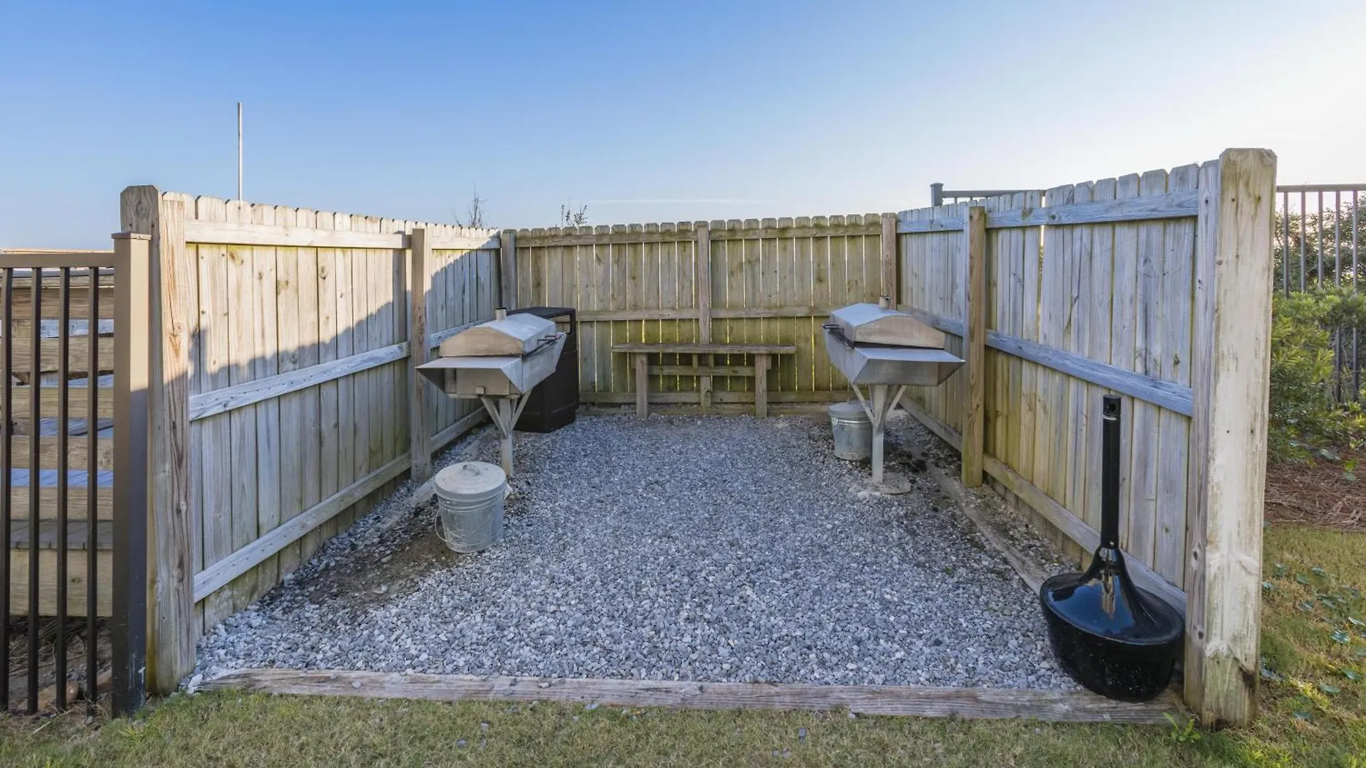 Holiday home The Colonnades 802