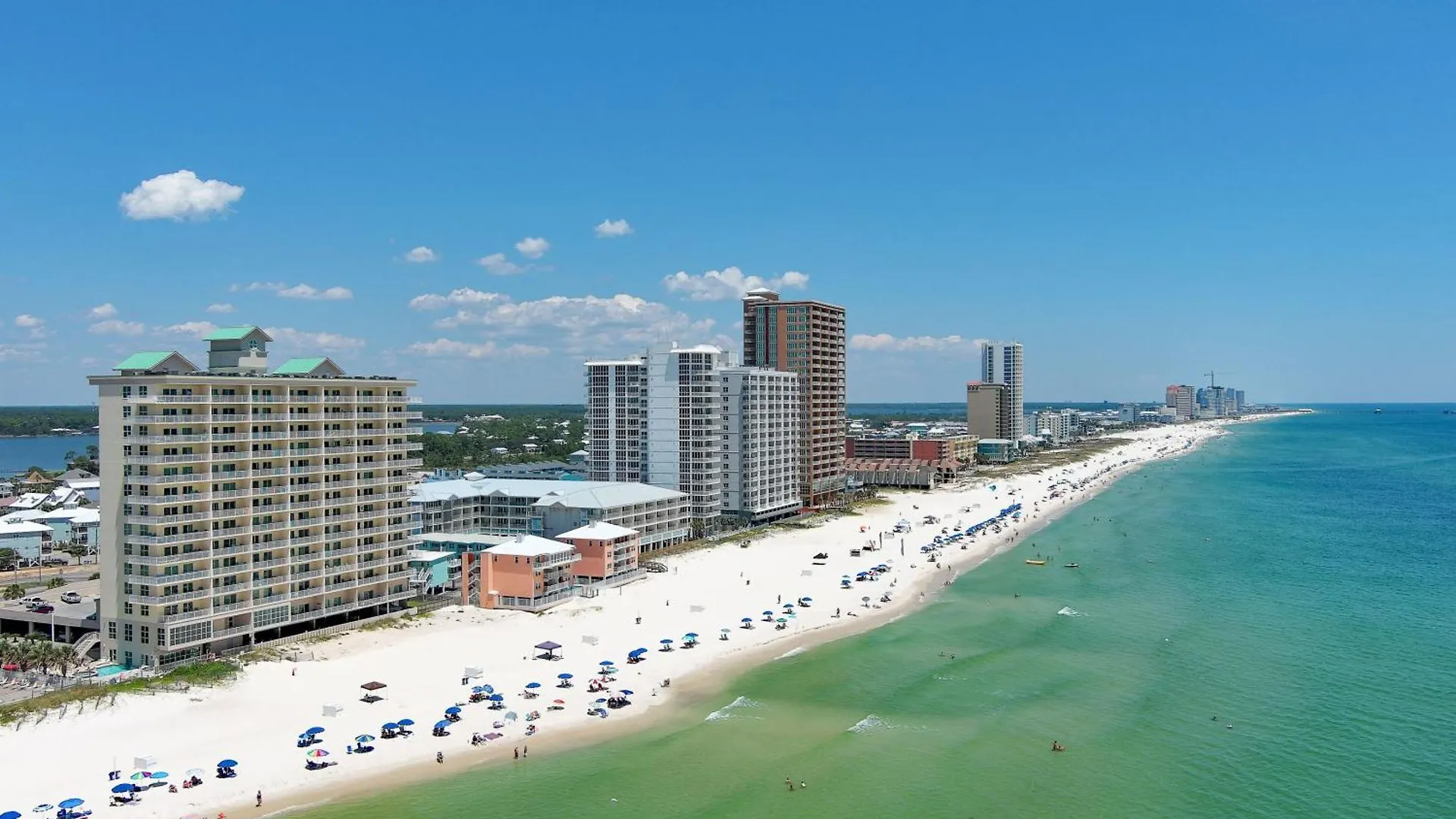 Holiday home Crystal Shores West 702 *