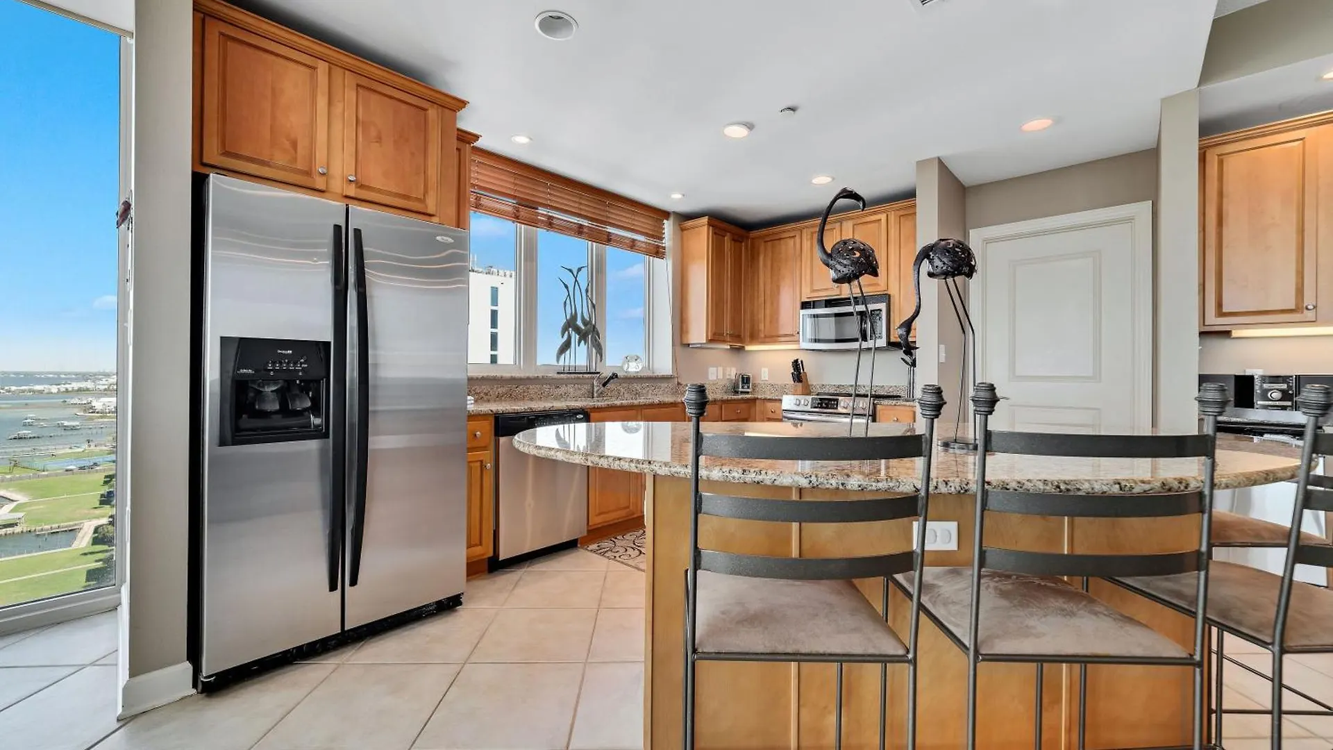 Lagoon Tower 1502 Holiday home *