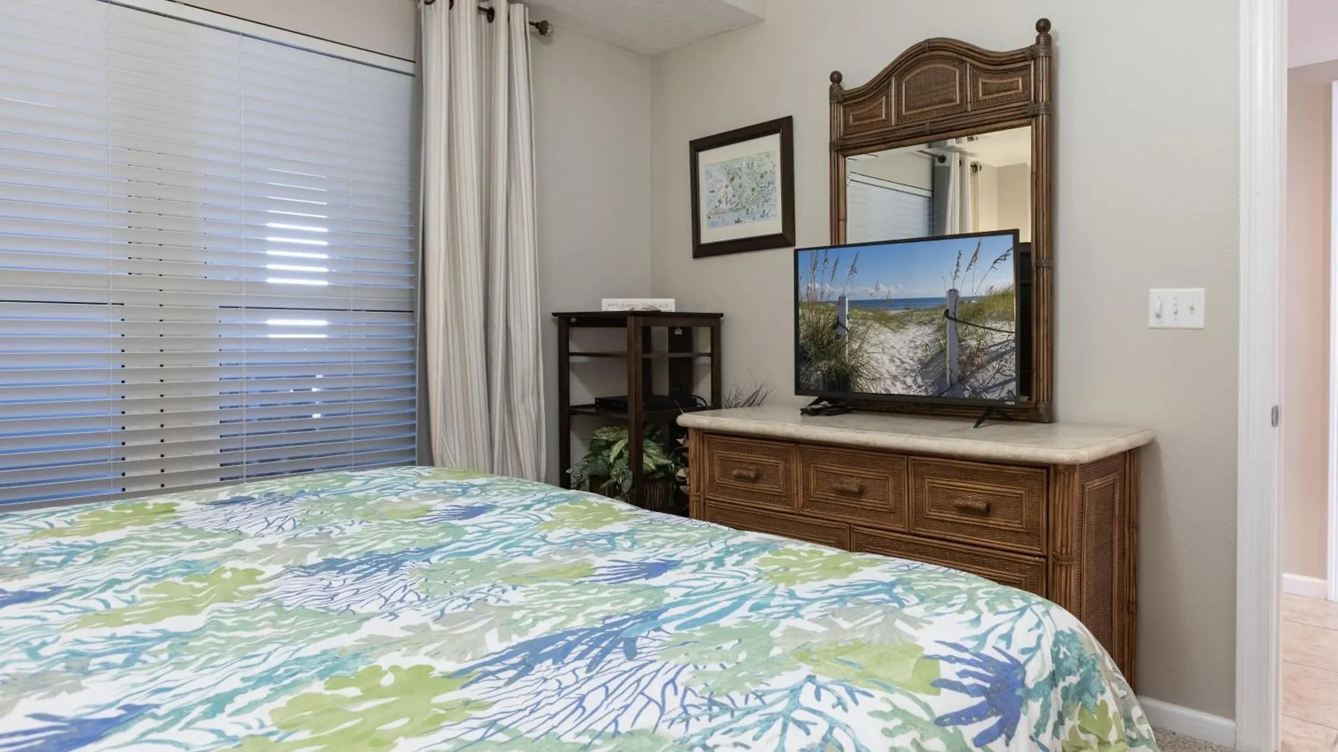 Colonnades 402 Gulf Shores