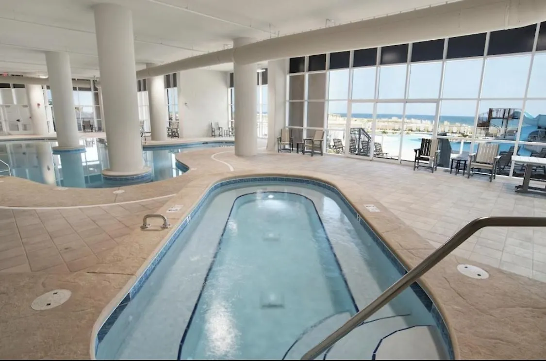 Phoenix Gulf Towers 2104 Apartment *
