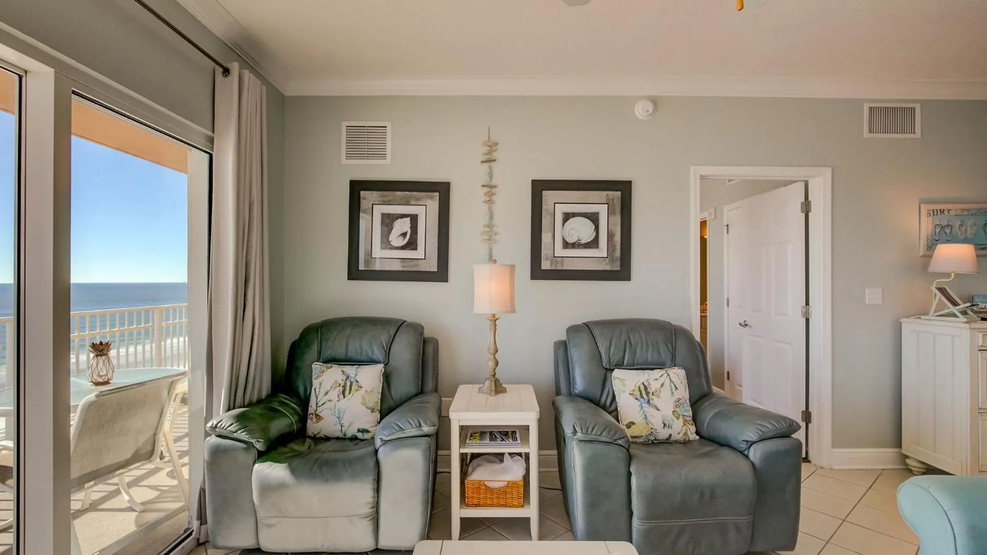 Apartment Crystal Shores W 301 By Collection
