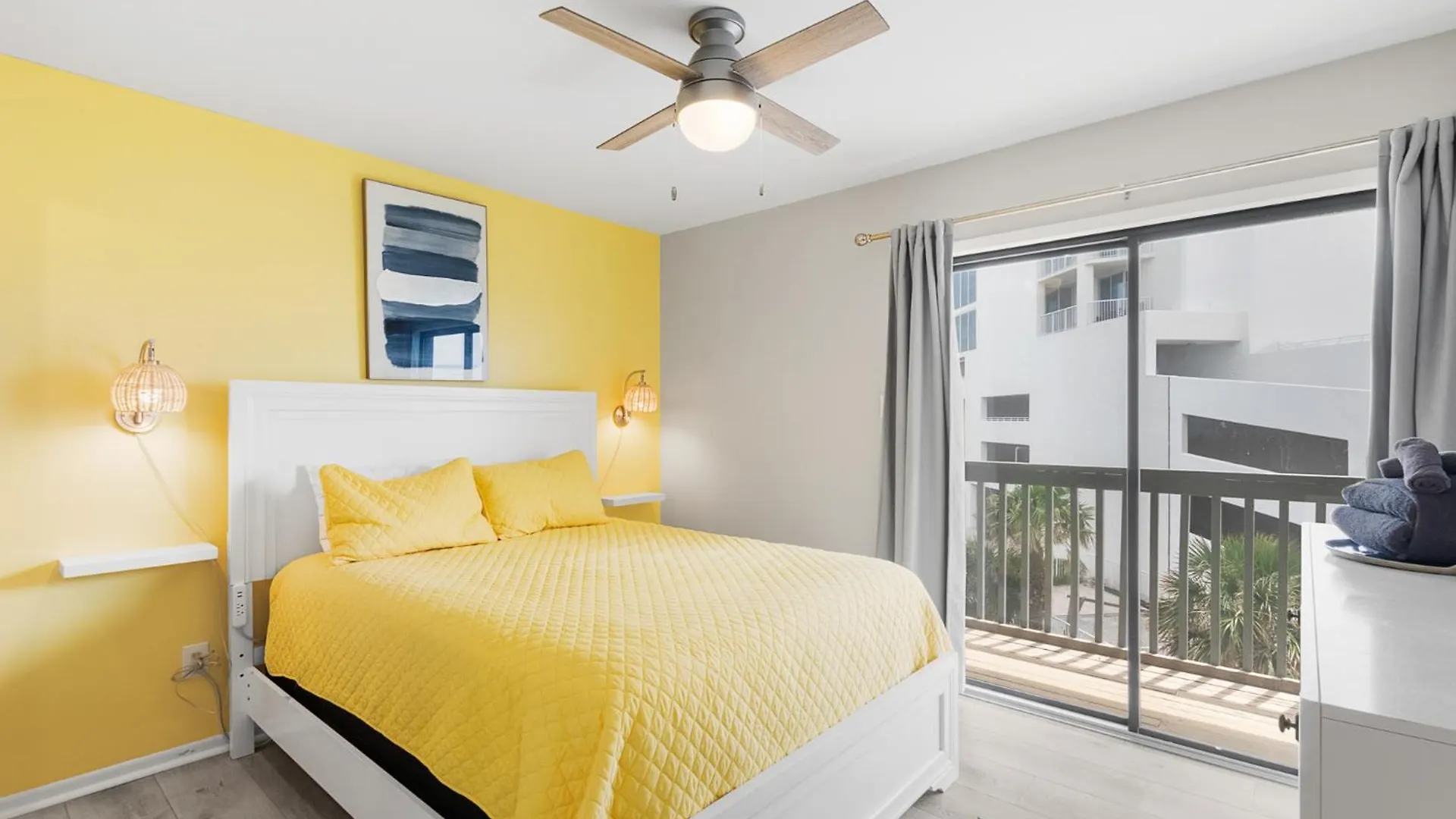 Steps To L Ocean Views L Smart Tvs L Pool *