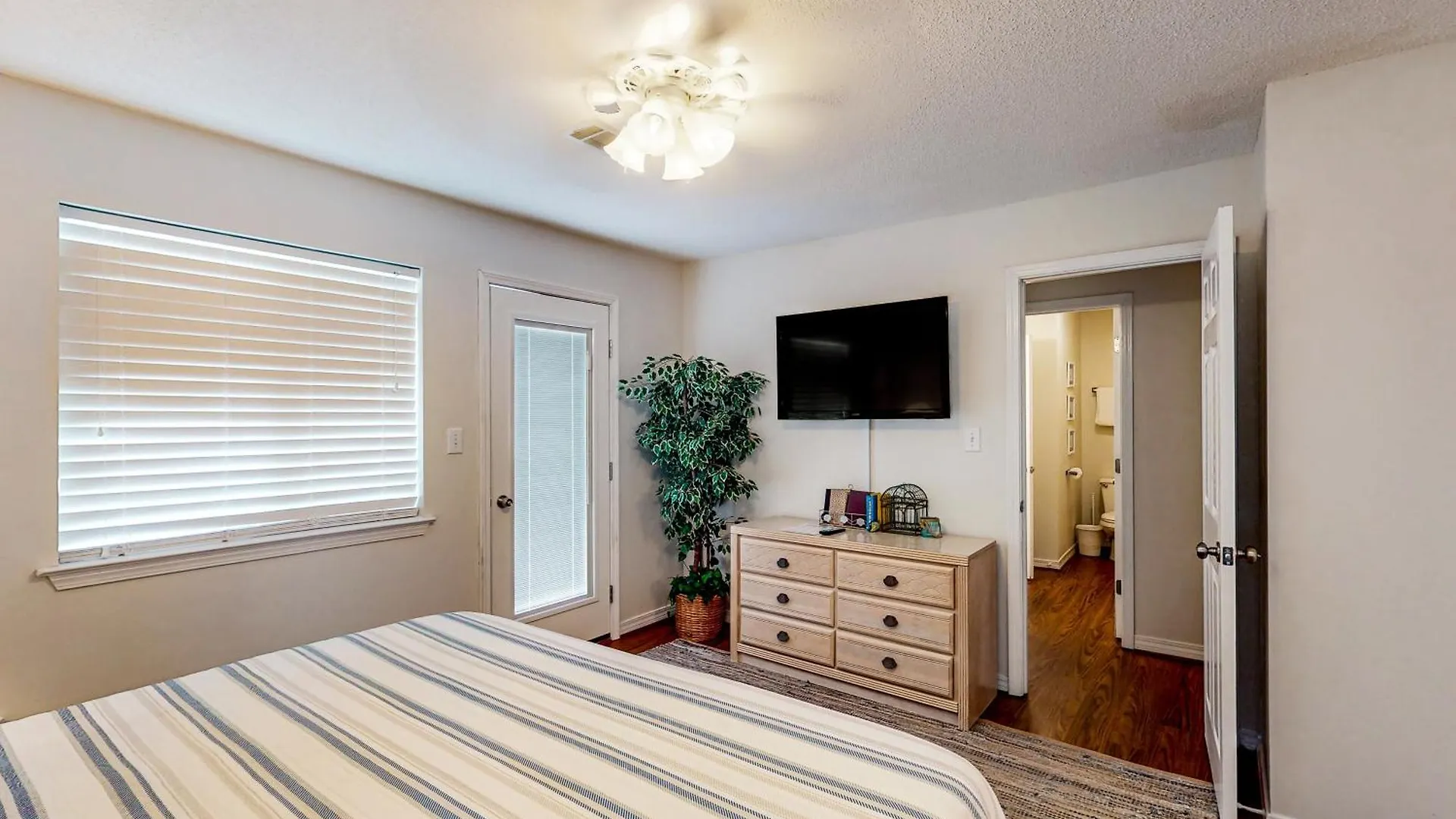 Plantation Place #h408b *