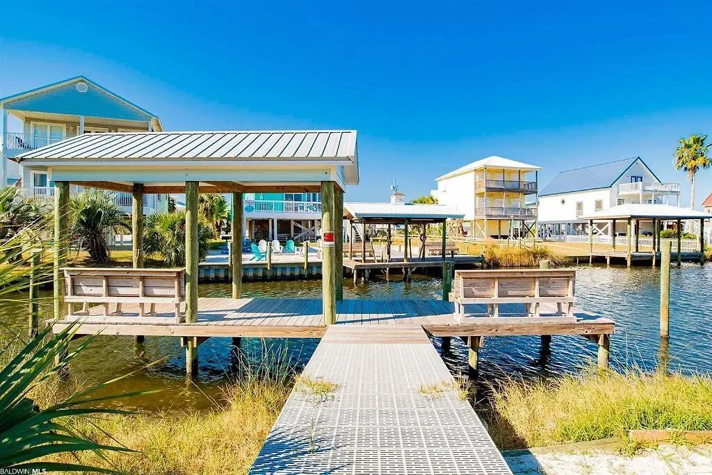 Autumn Getaway! Access, Pool, & Fishing Dock * Gulf Shores