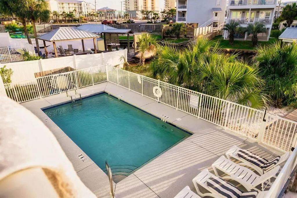 Autumn Getaway! Access, Pool, & Fishing Dock Gulf Shores