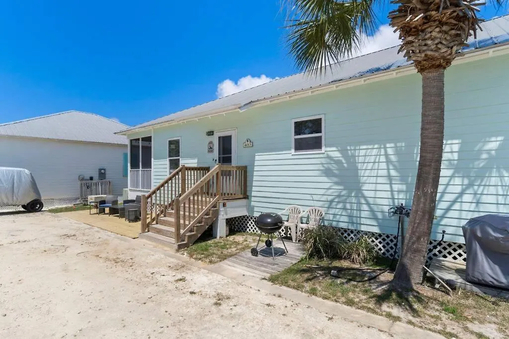 4013 One Minute To Two Pools Dog Friendly Gulf Shores
