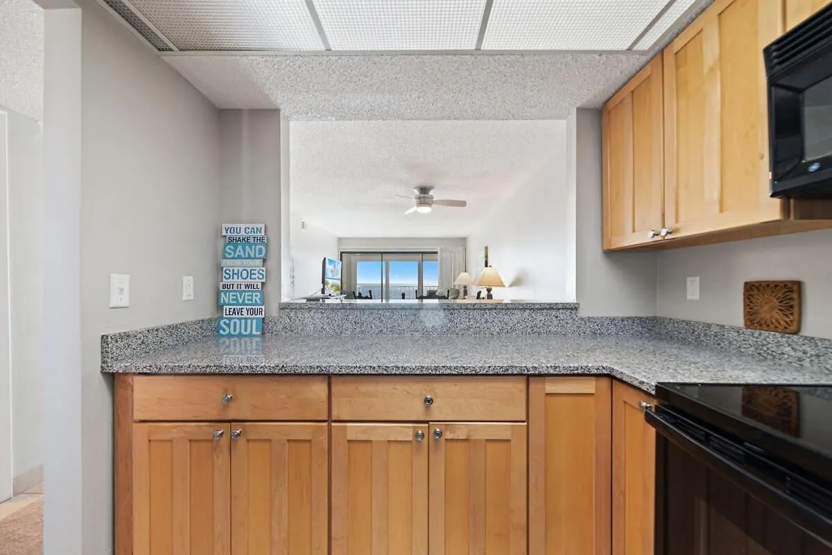 Edgewater 82- Floor To Ceiling Glass Doors Holiday home Gulf Shores