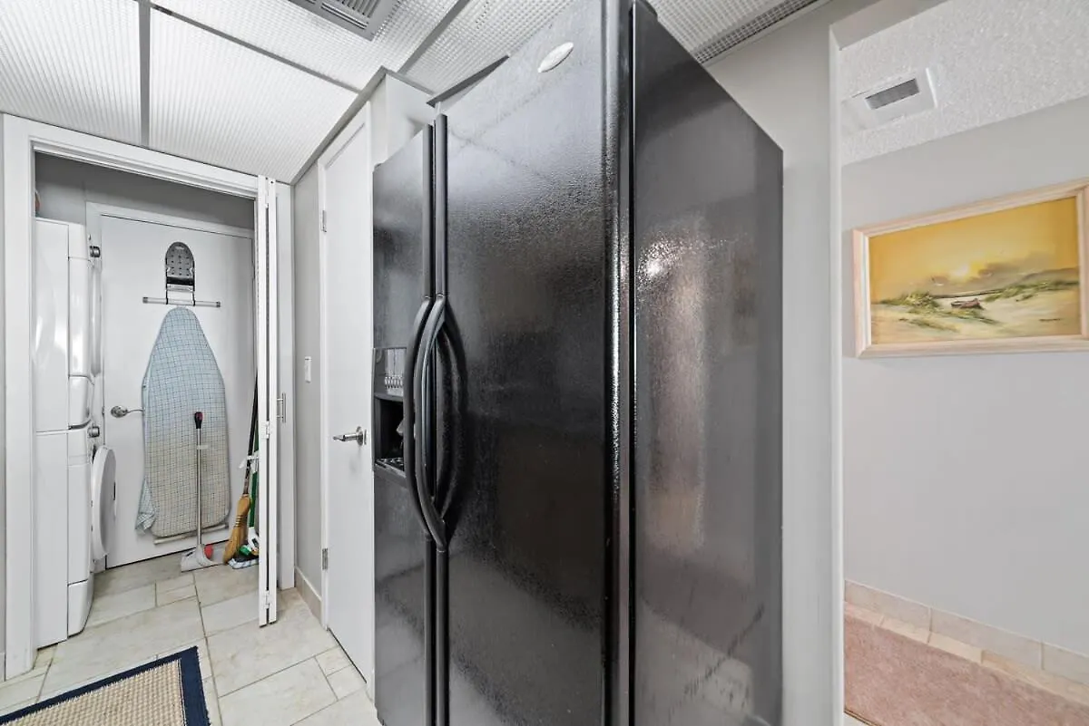 Edgewater 82- Floor To Ceiling Glass Doors Holiday home Gulf Shores