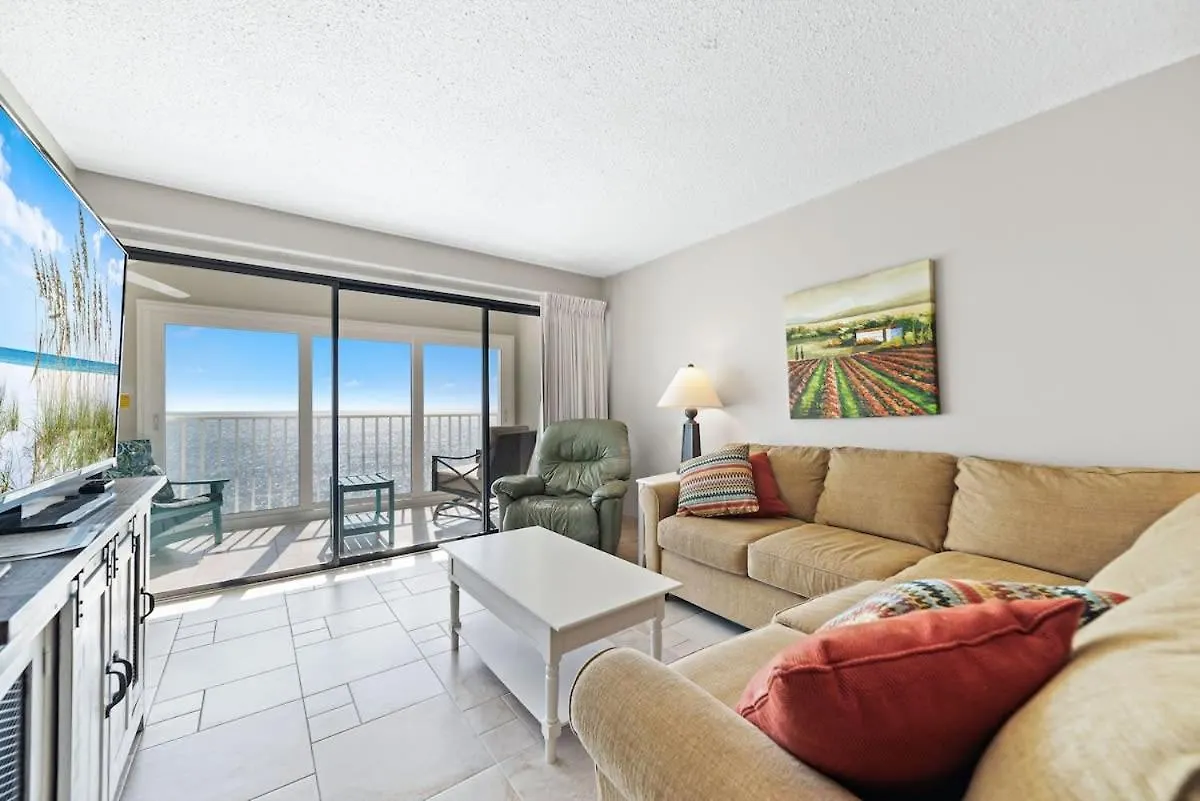 Edgewater 82- Floor To Ceiling Glass Doors Holiday home