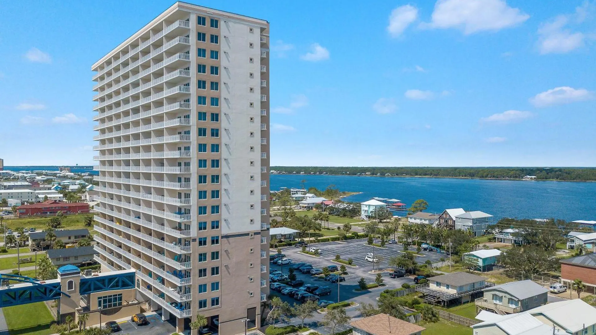 Holiday home Crystal Tower 902 *