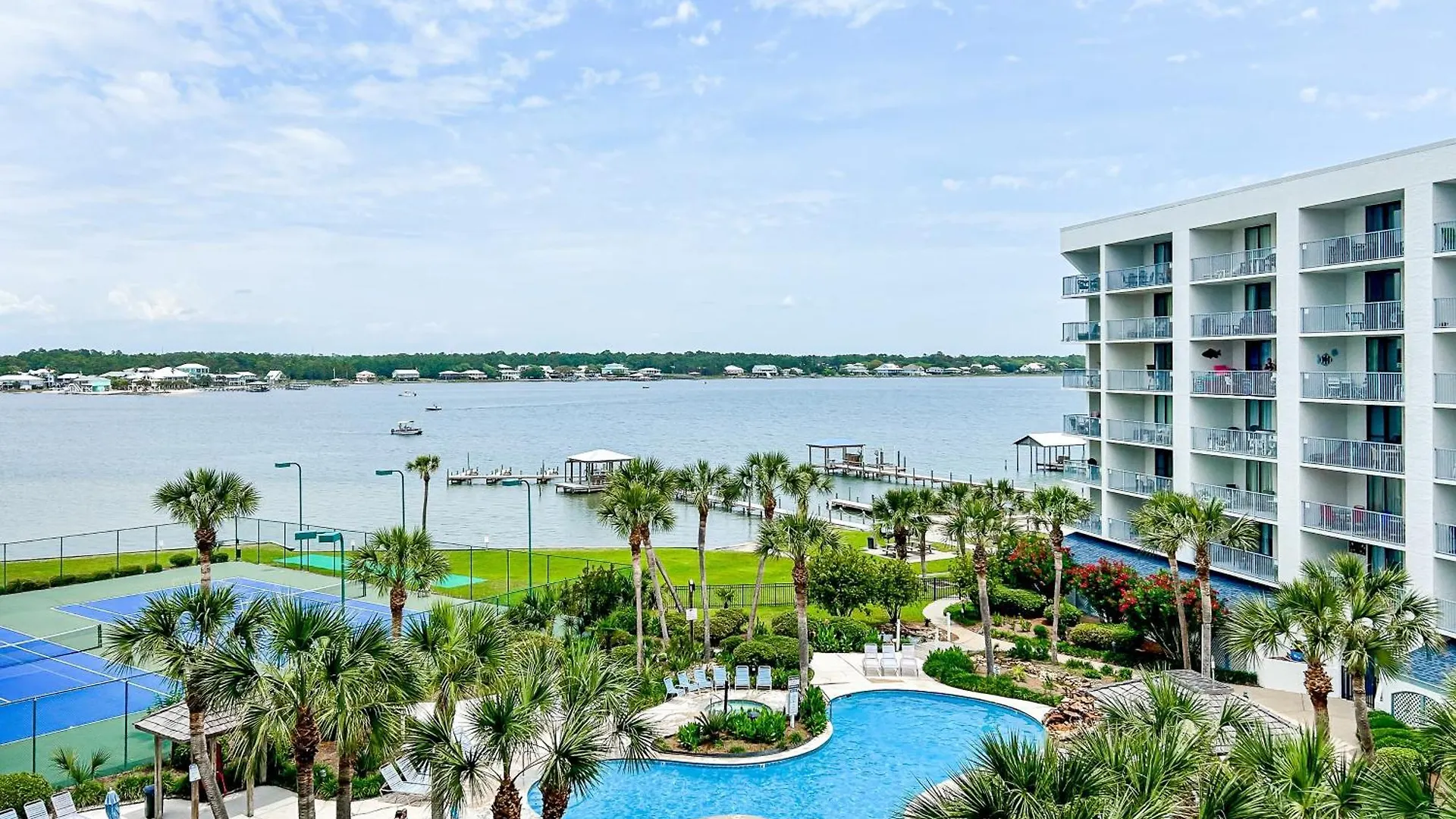 Apartment Surf & Racquet Club #506a *