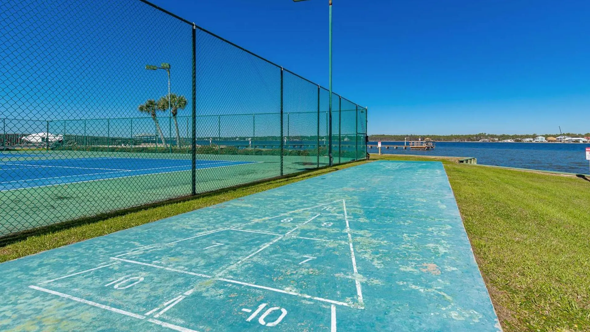 Apartment Surf & Racquet Club #506a