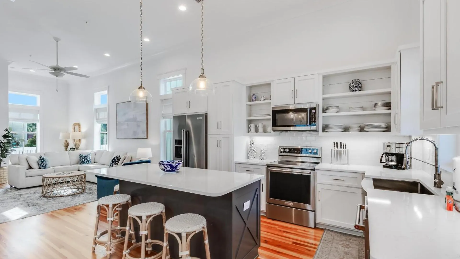 Coastal Bvr02 By Liquid Life * Gulf Shores