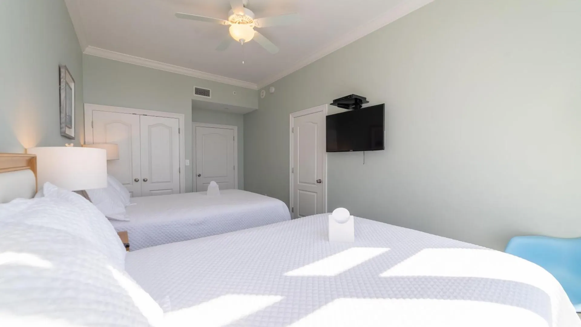 Phoenix 1901 By Liquid Life * Gulf Shores
