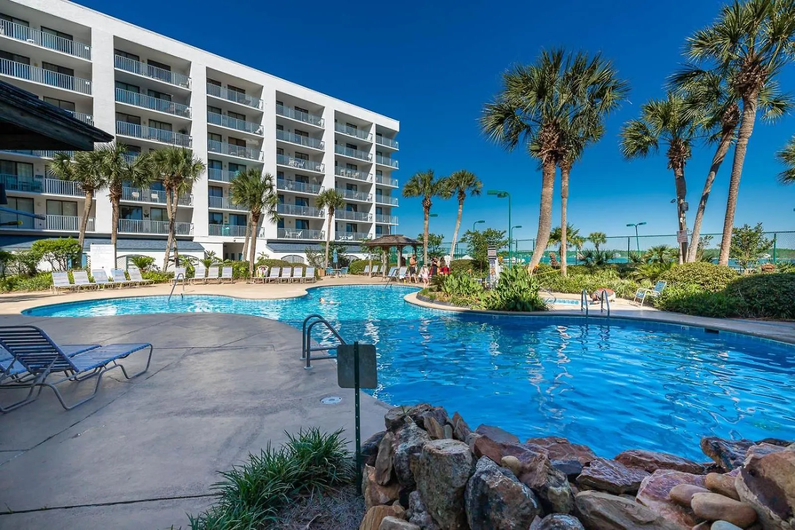 Apartment Surf & Racquet 703c *