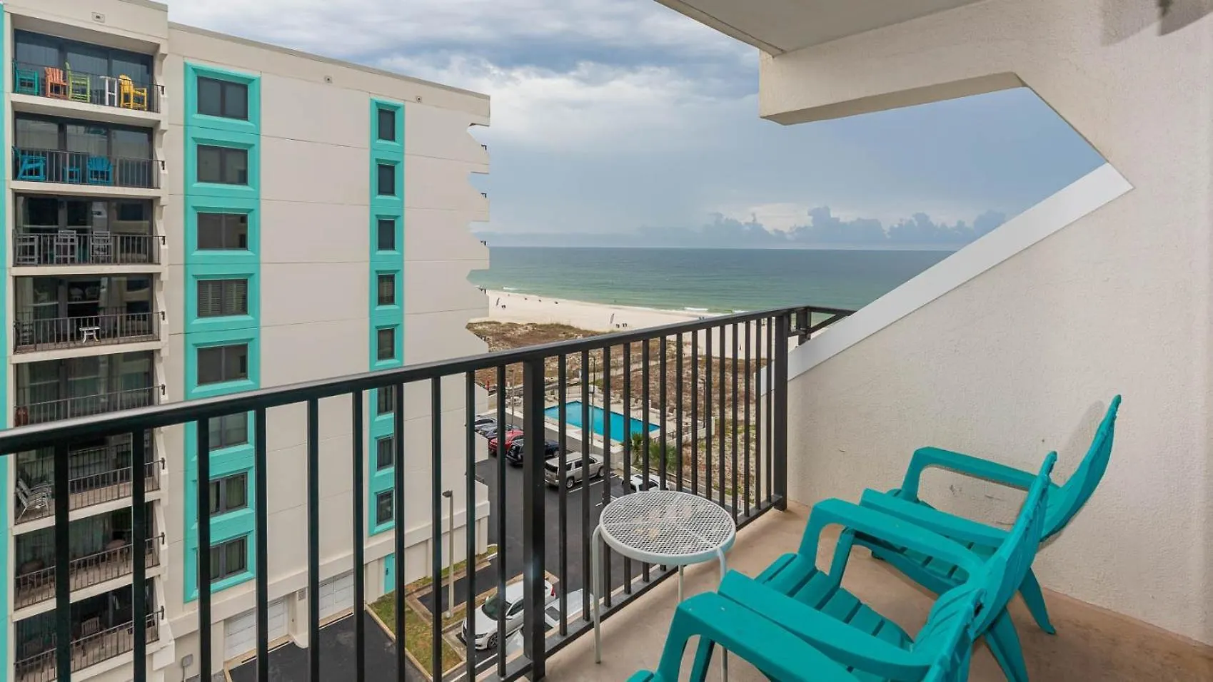 Apartment Island Winds West 671