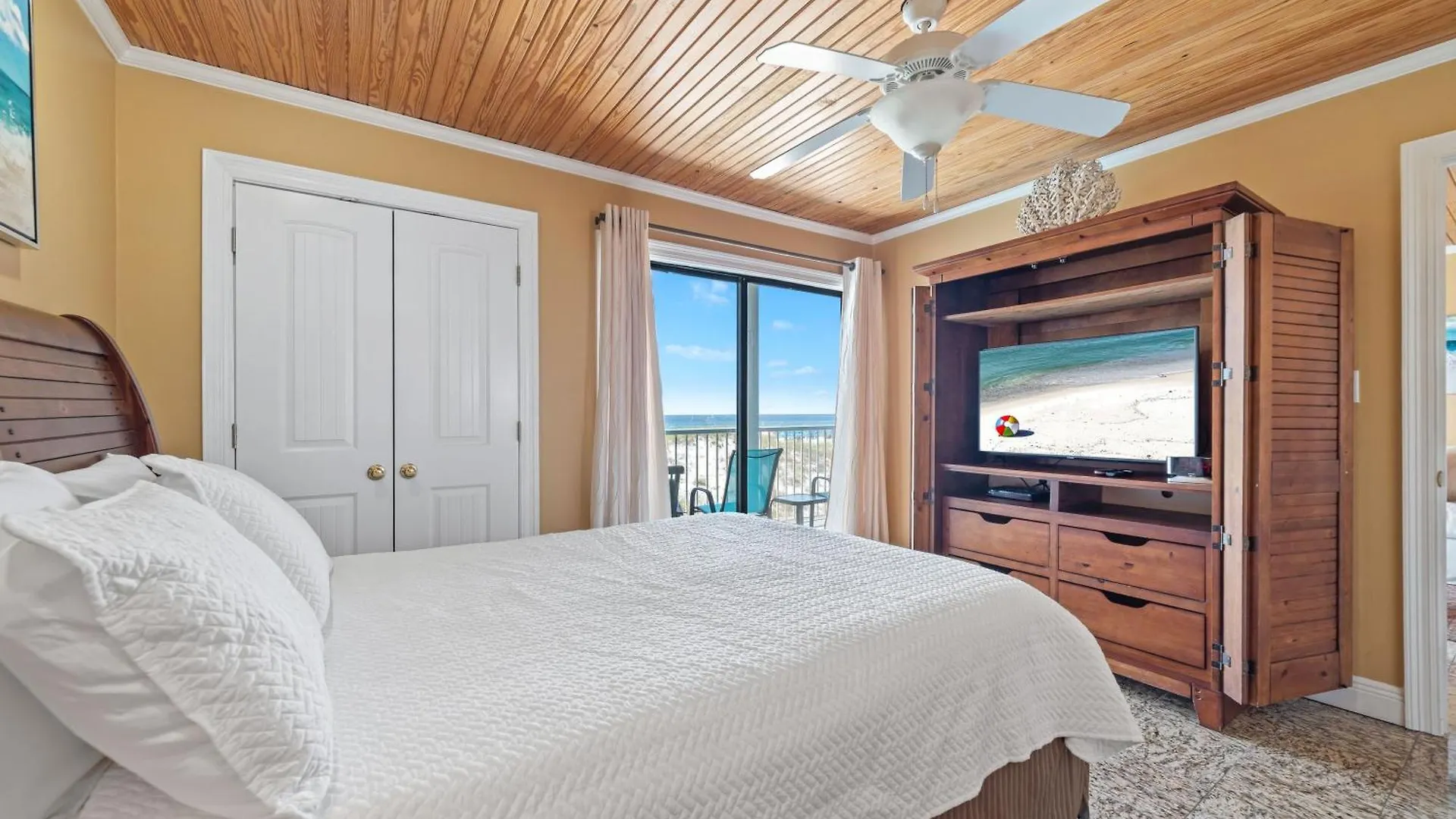 Romar 102 * Gulf Shores