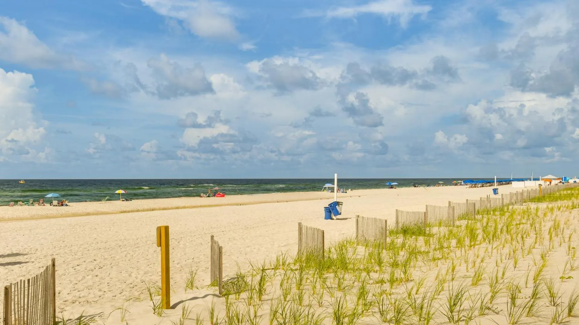 With Pool Walk To Beaches! * Gulf Shores