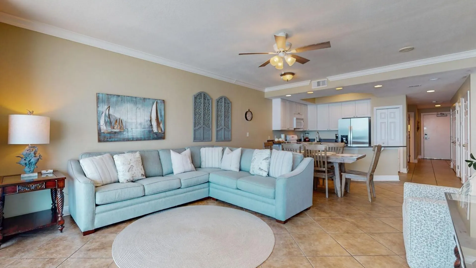 Apartment San Carlos #405