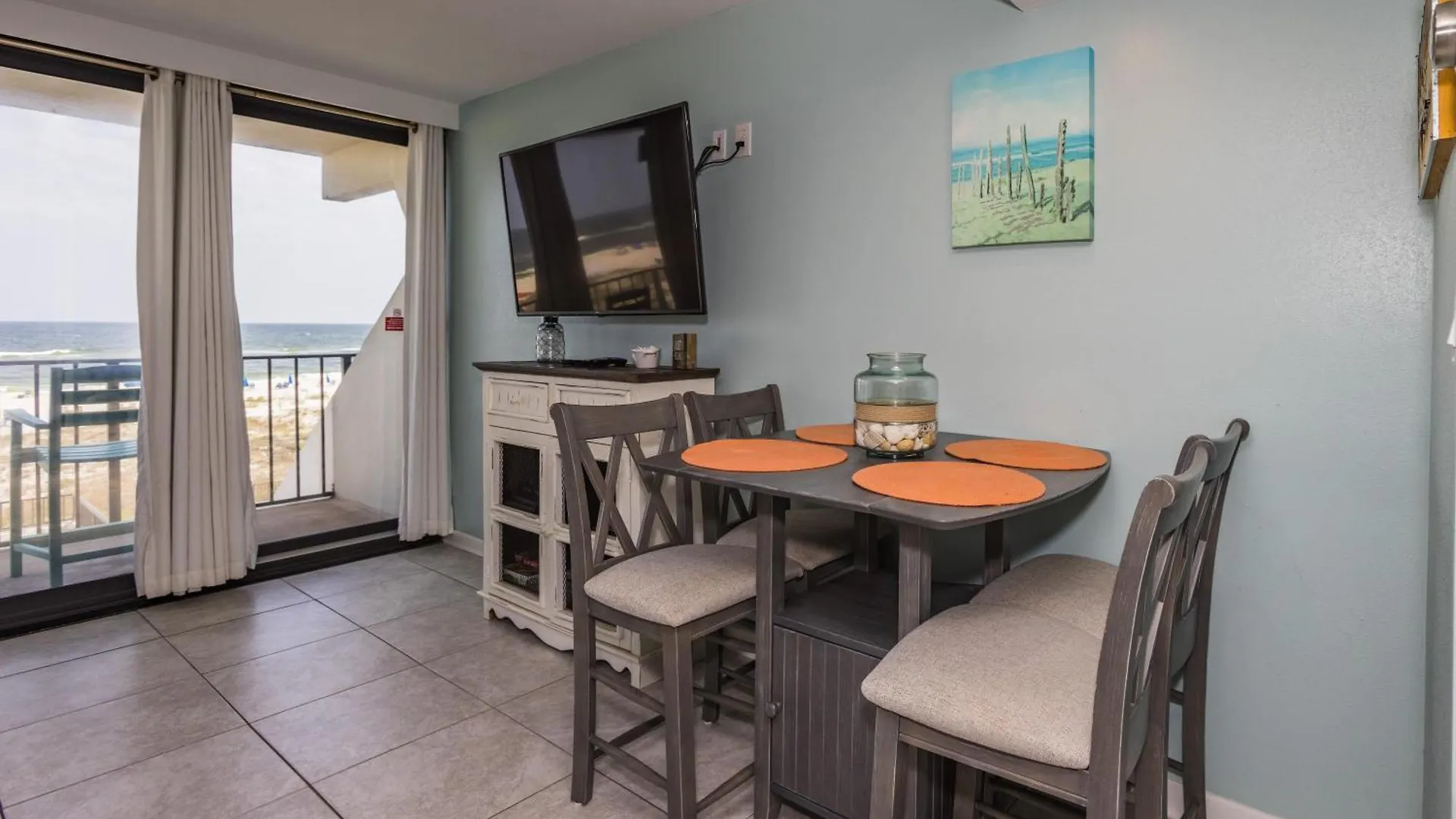 Holiday home Island Winds East #205 *