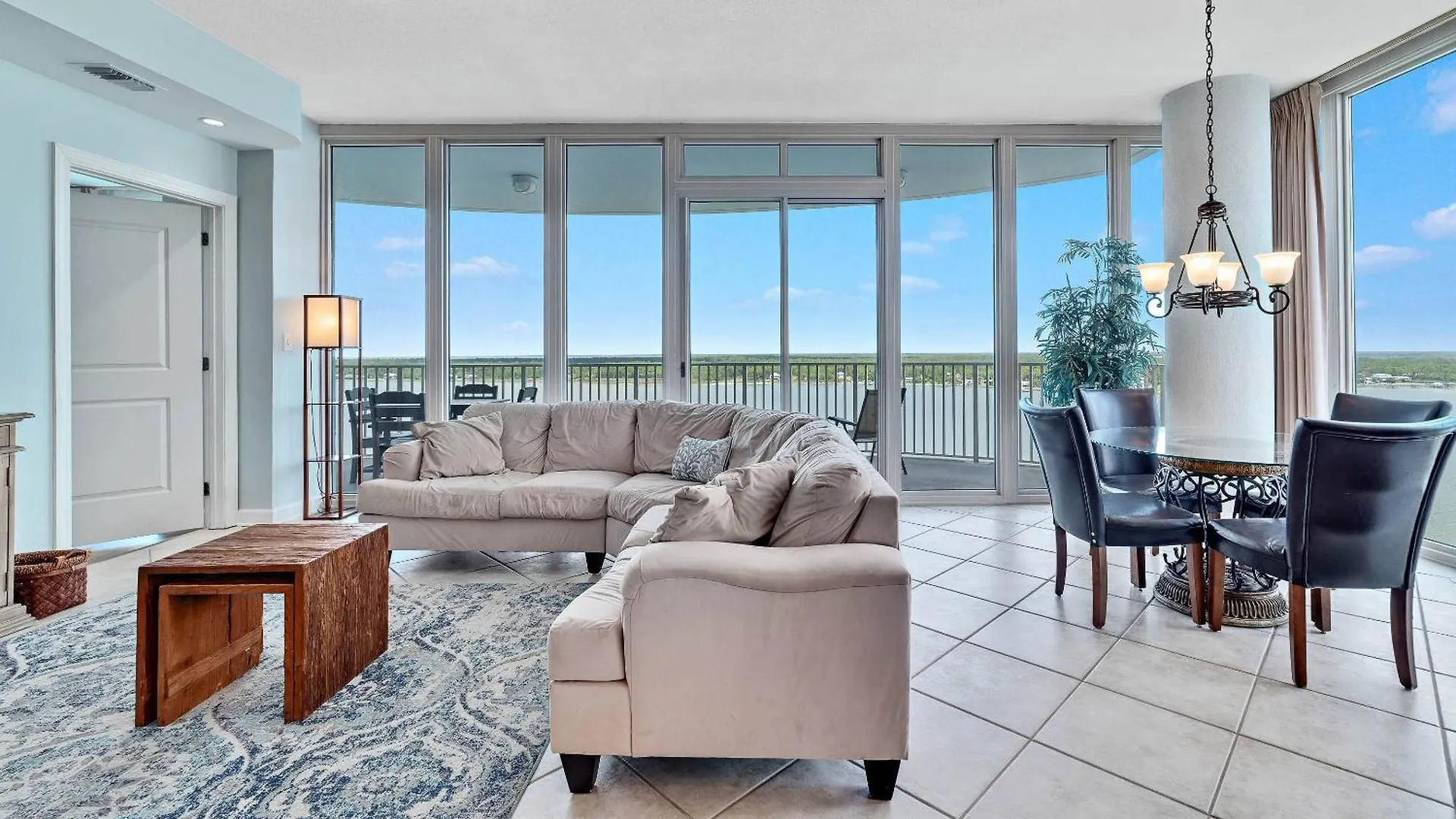 Holiday home Lagoon Tower 1402