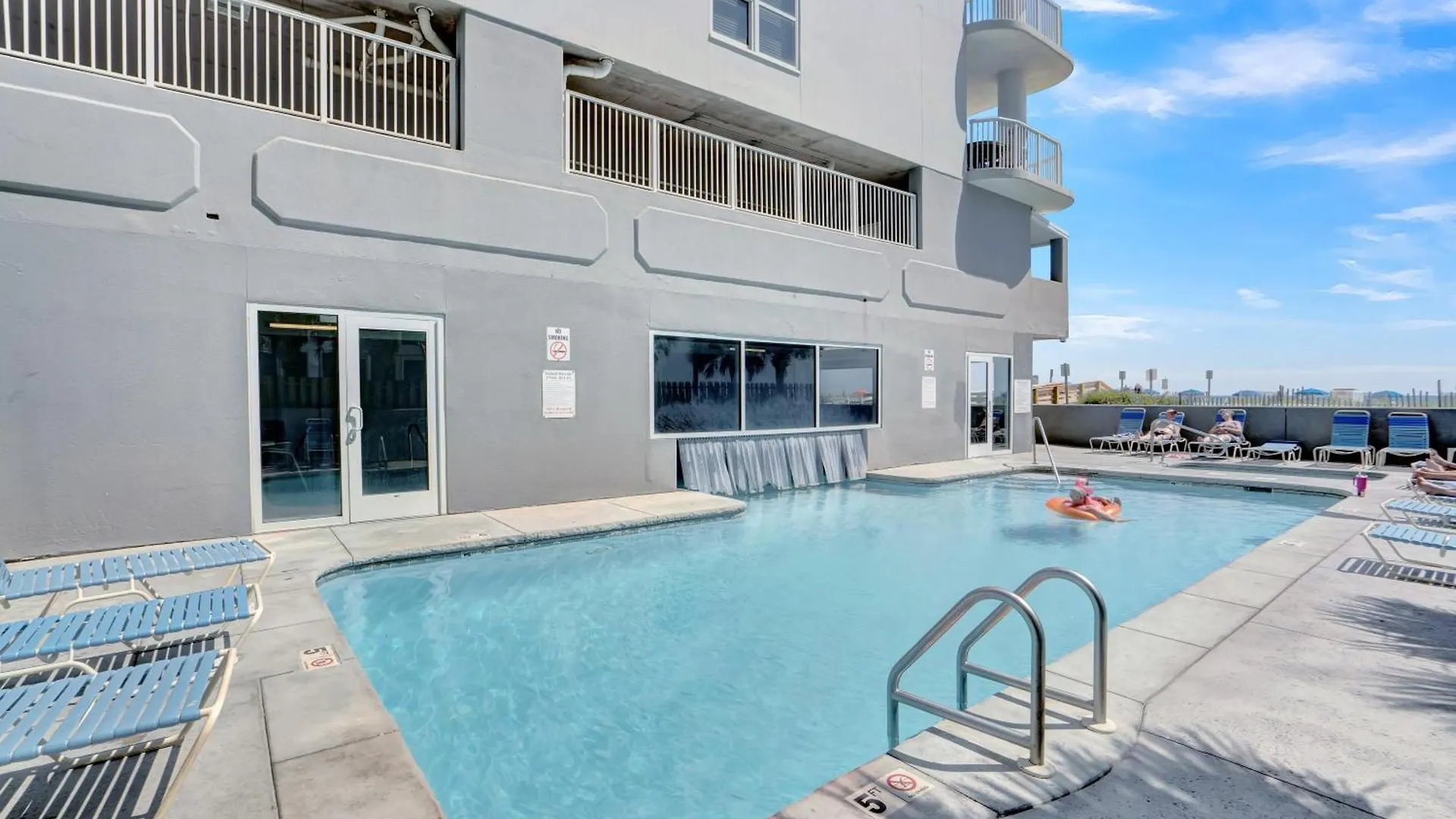 Apartment Island Royale 506 By Liquid Life