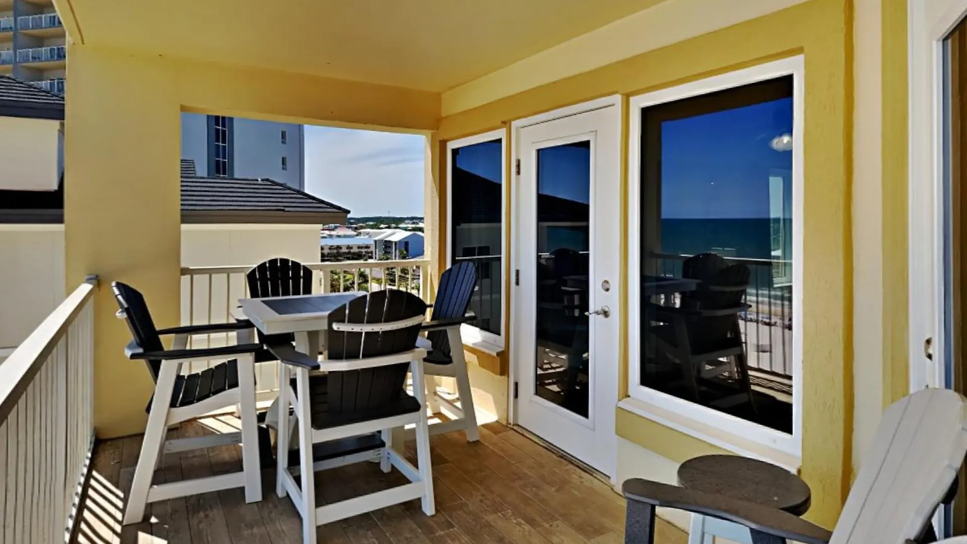 Boardwalk 787 *
