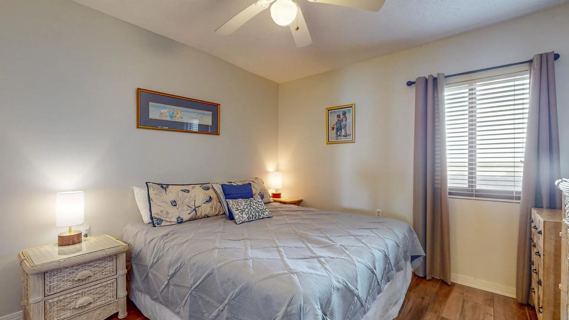 Tropical Winds 503 Apartment