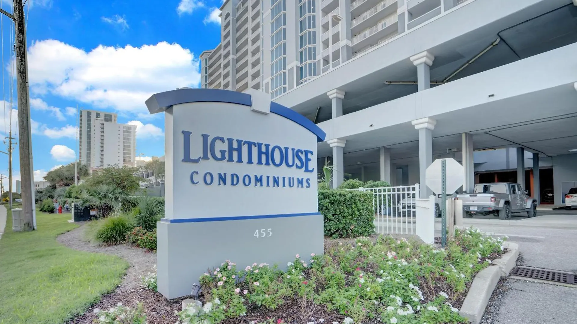 Lighthouse 502 By Liquid Life Holiday home