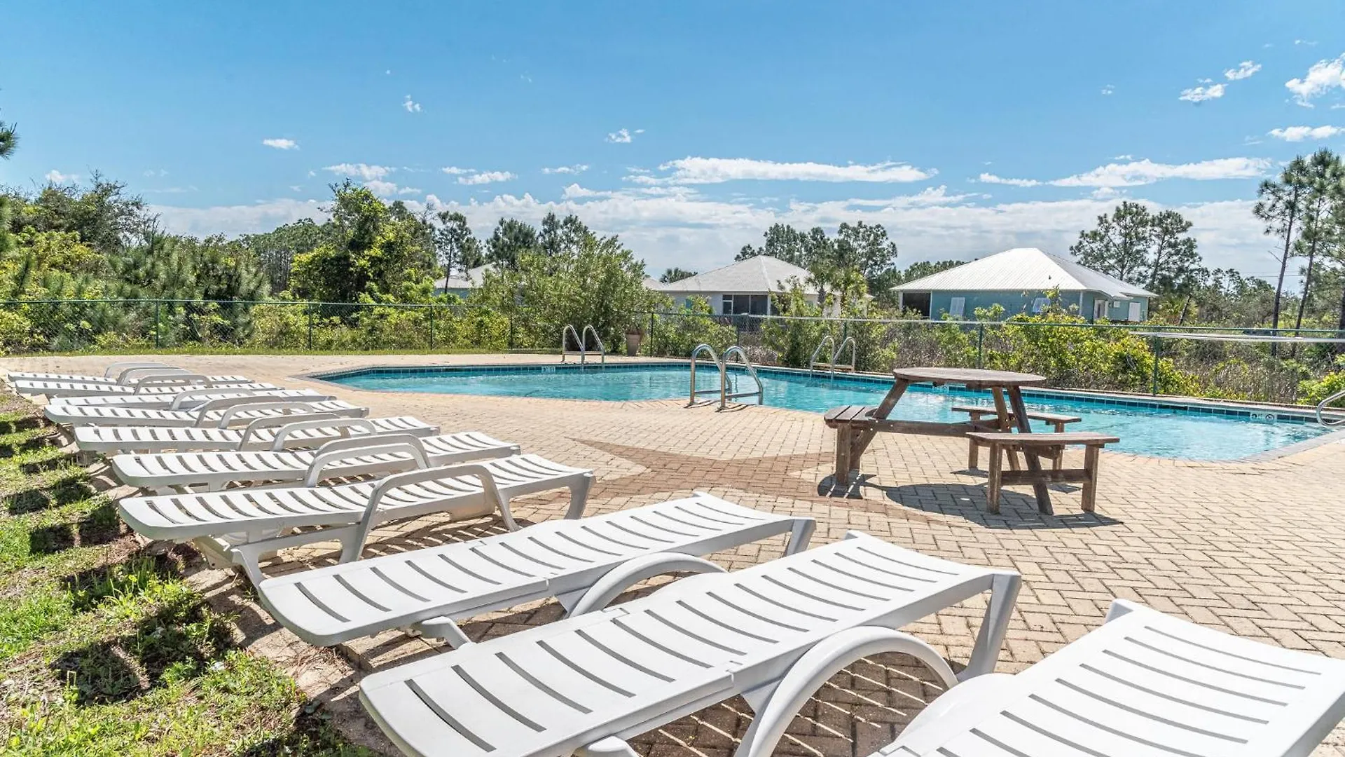 Sea La Vie 3b2b - 2 Pools Holiday home