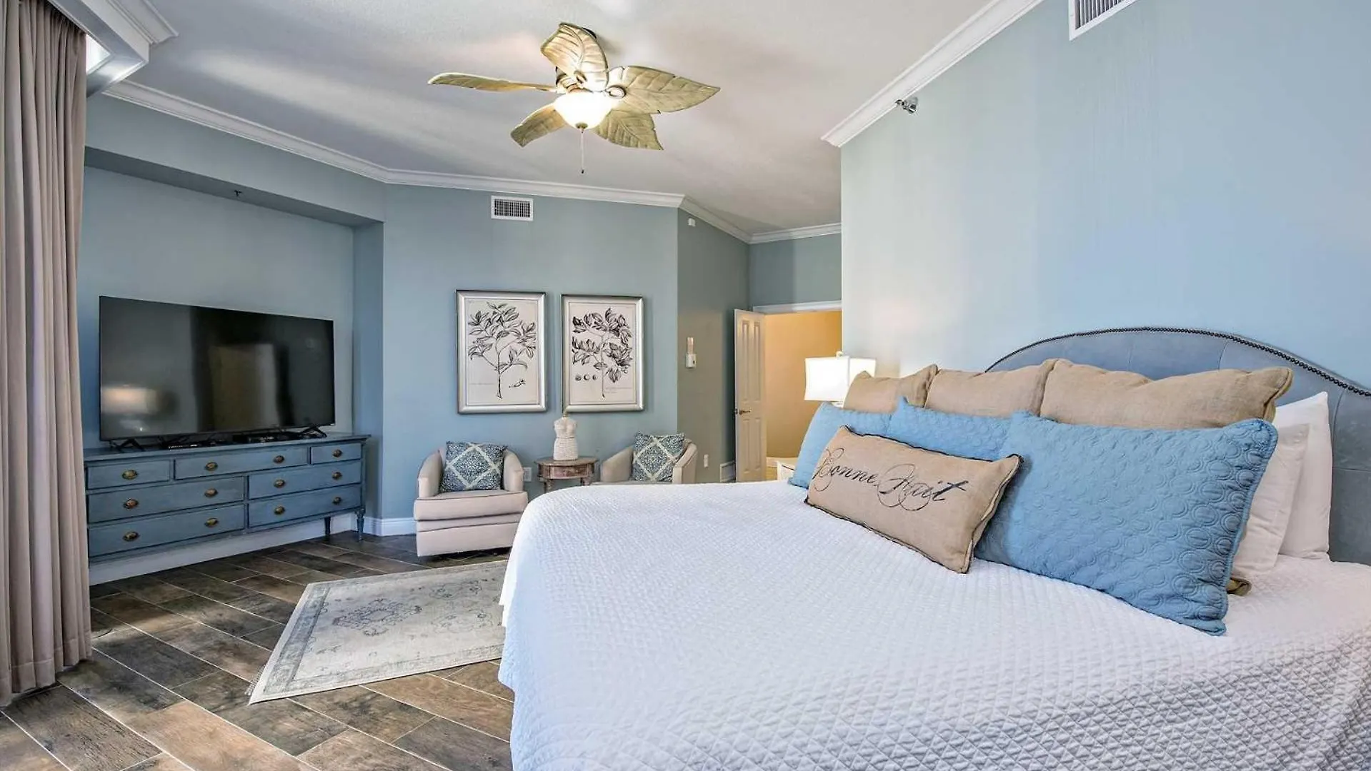 Holiday home Oceania #4 *