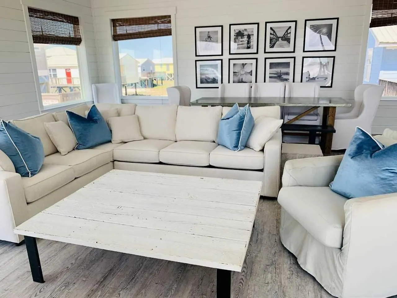 No Shoes 1 Bedroom Lockout Holiday home *