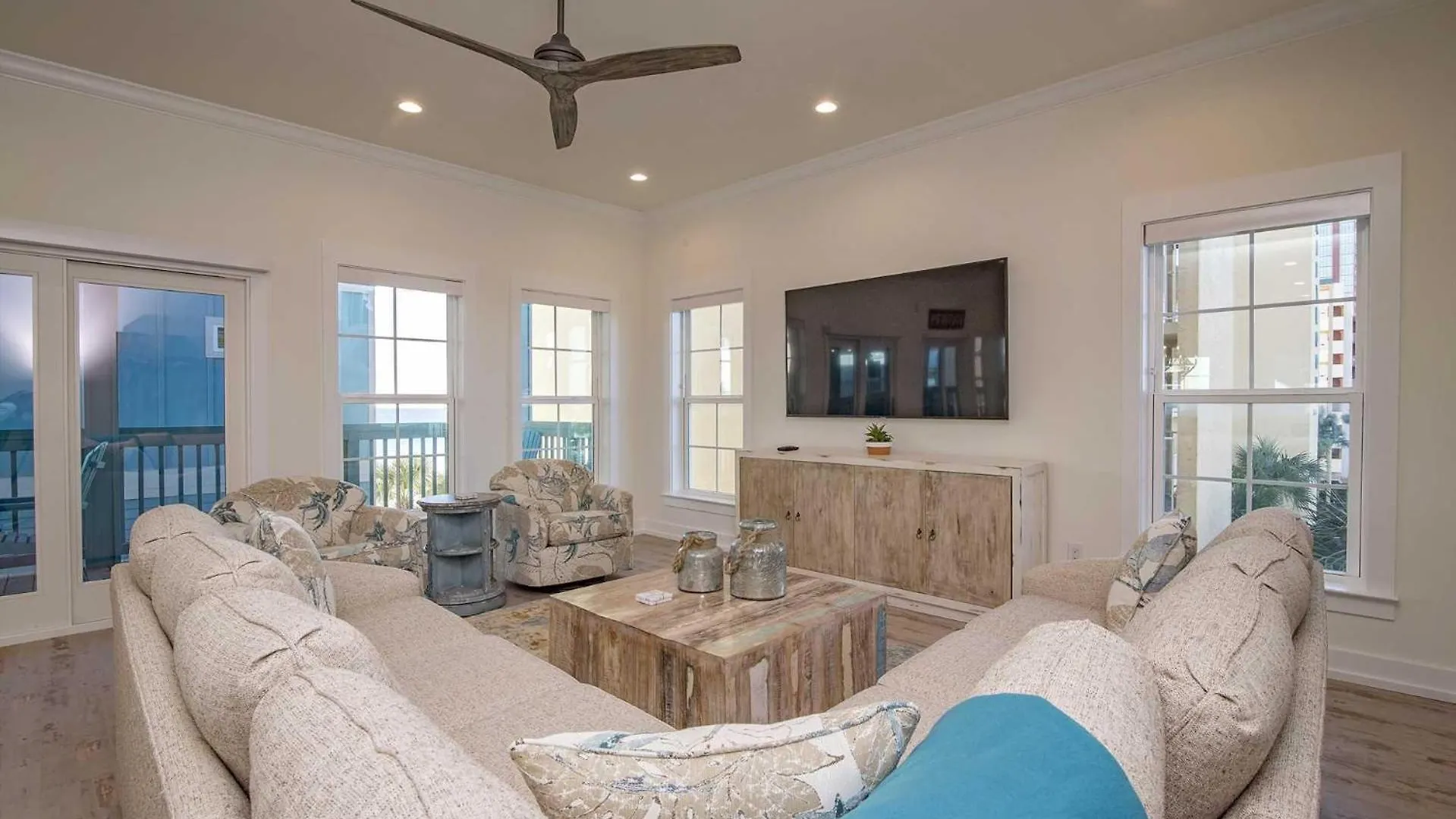 Breezyville Northwest Sky 7br Lockout Holiday home Gulf Shores