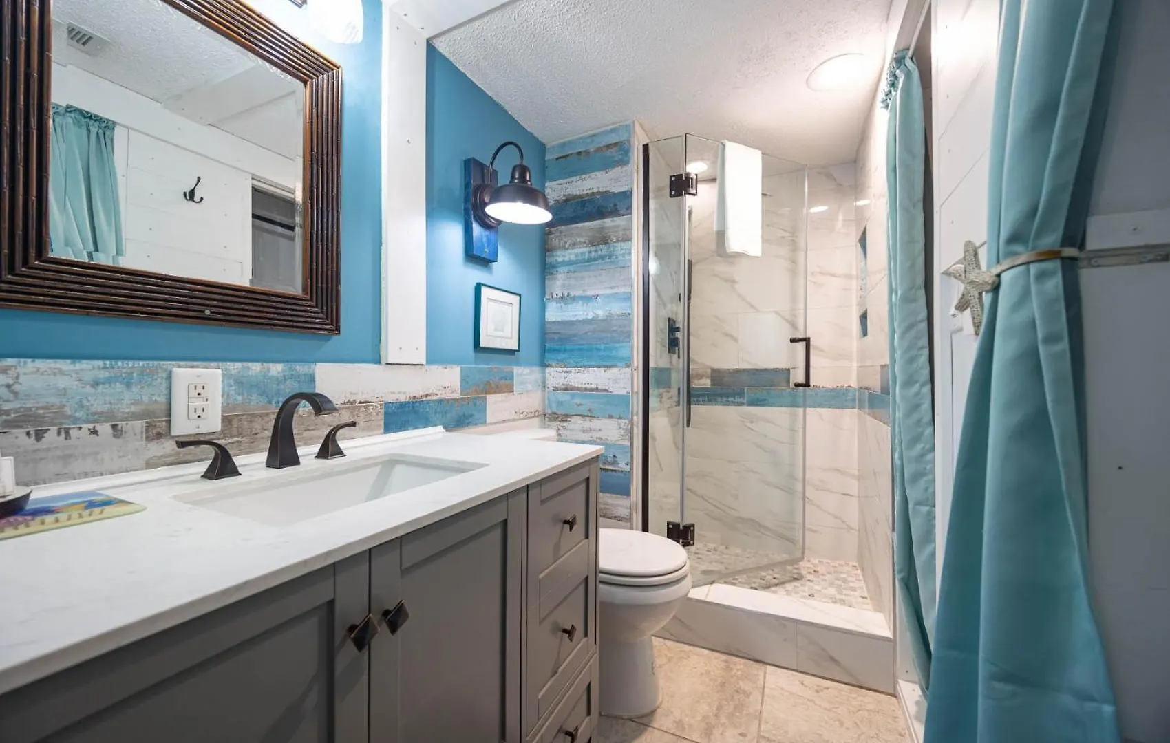Surf & Racquet 202b Apartment Gulf Shores