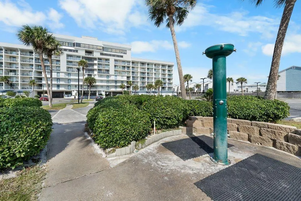 Surf & Racquet 515a * Gulf Shores