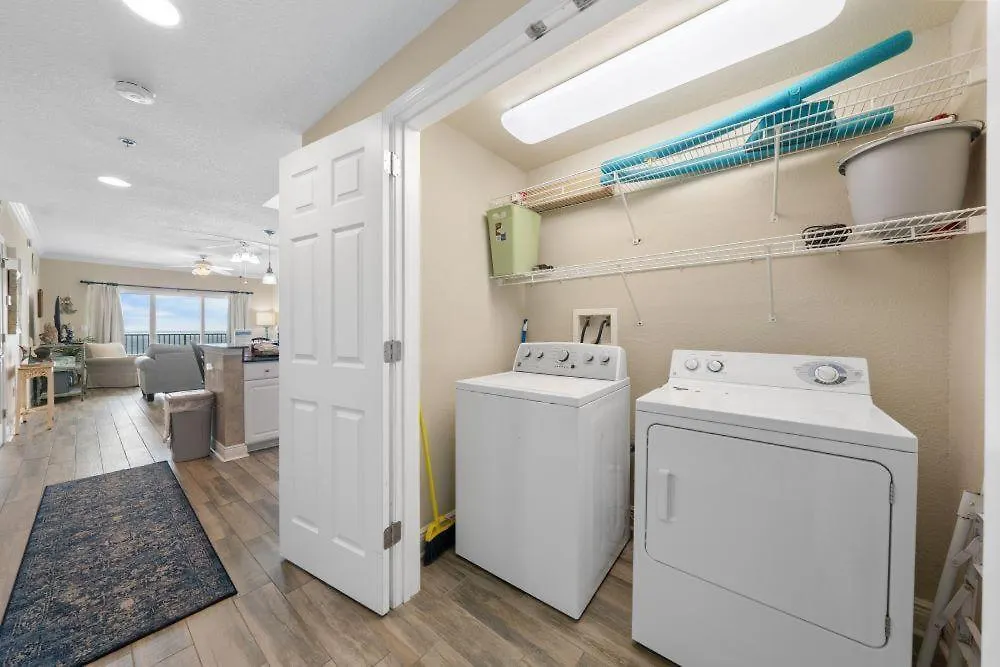 Crystal Shores West 805