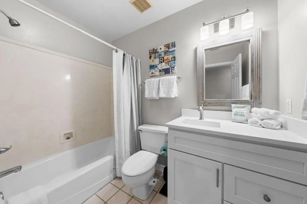 Bonhomme Richard West Holiday home