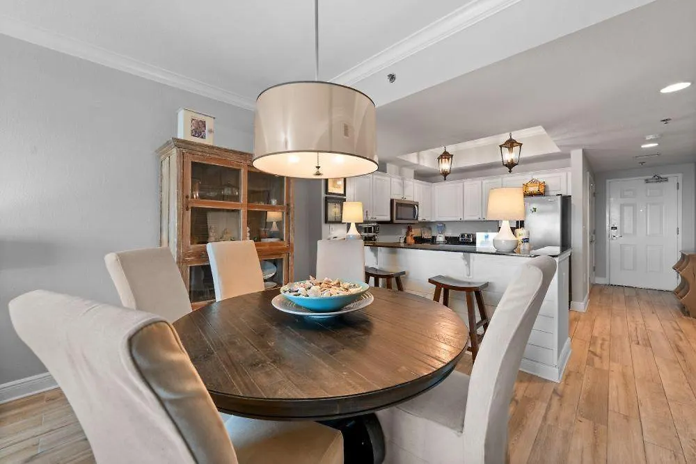 Holiday home Crystal Shores West 1205 *